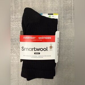 New Smartwool Everyday Solid Rib Crew Socks Black Light Cushion Medium Wool